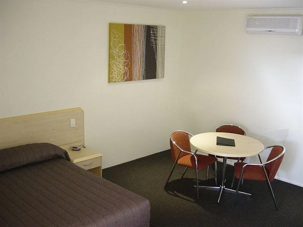 Red Bridge Motor Inn Woombye