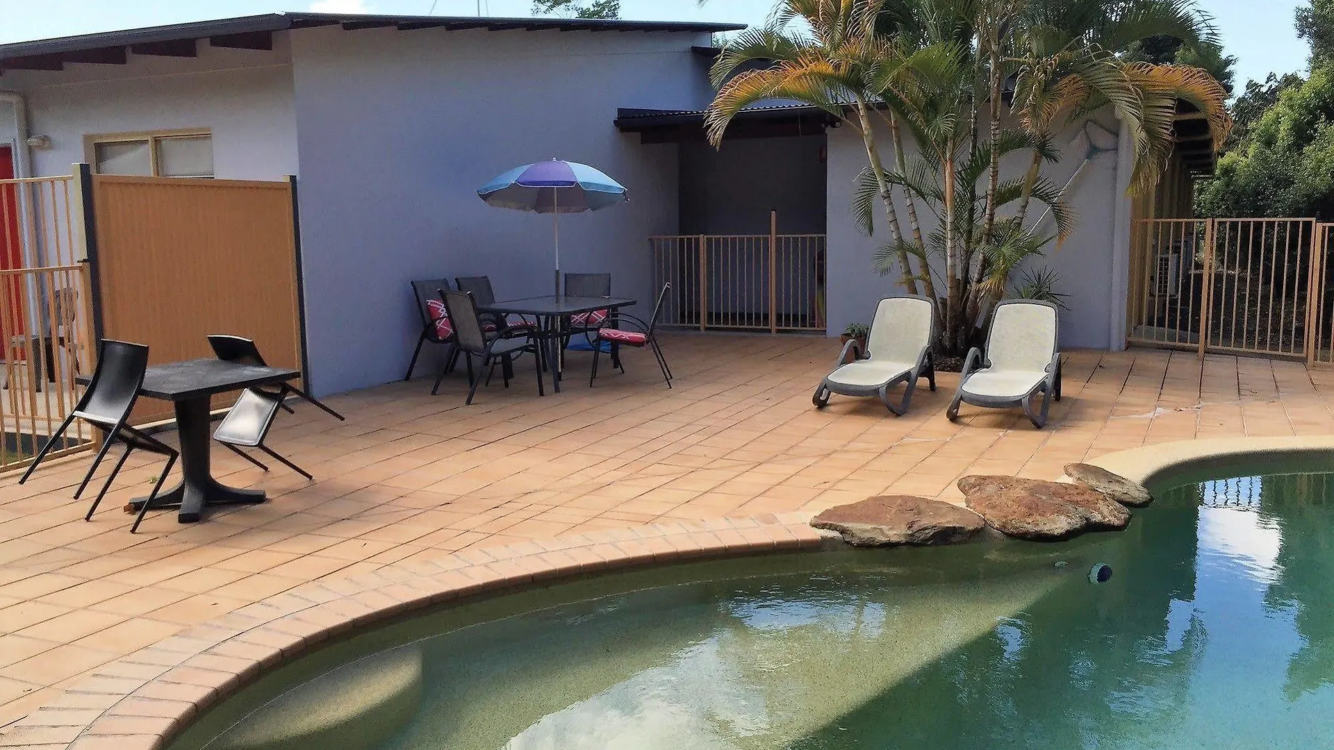 Red Bridge Motor Inn Woombye 4*,  Australia
